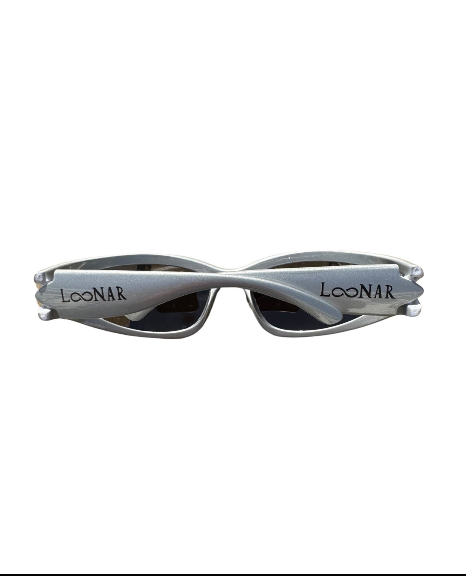 LOONAR SILVER SHADES